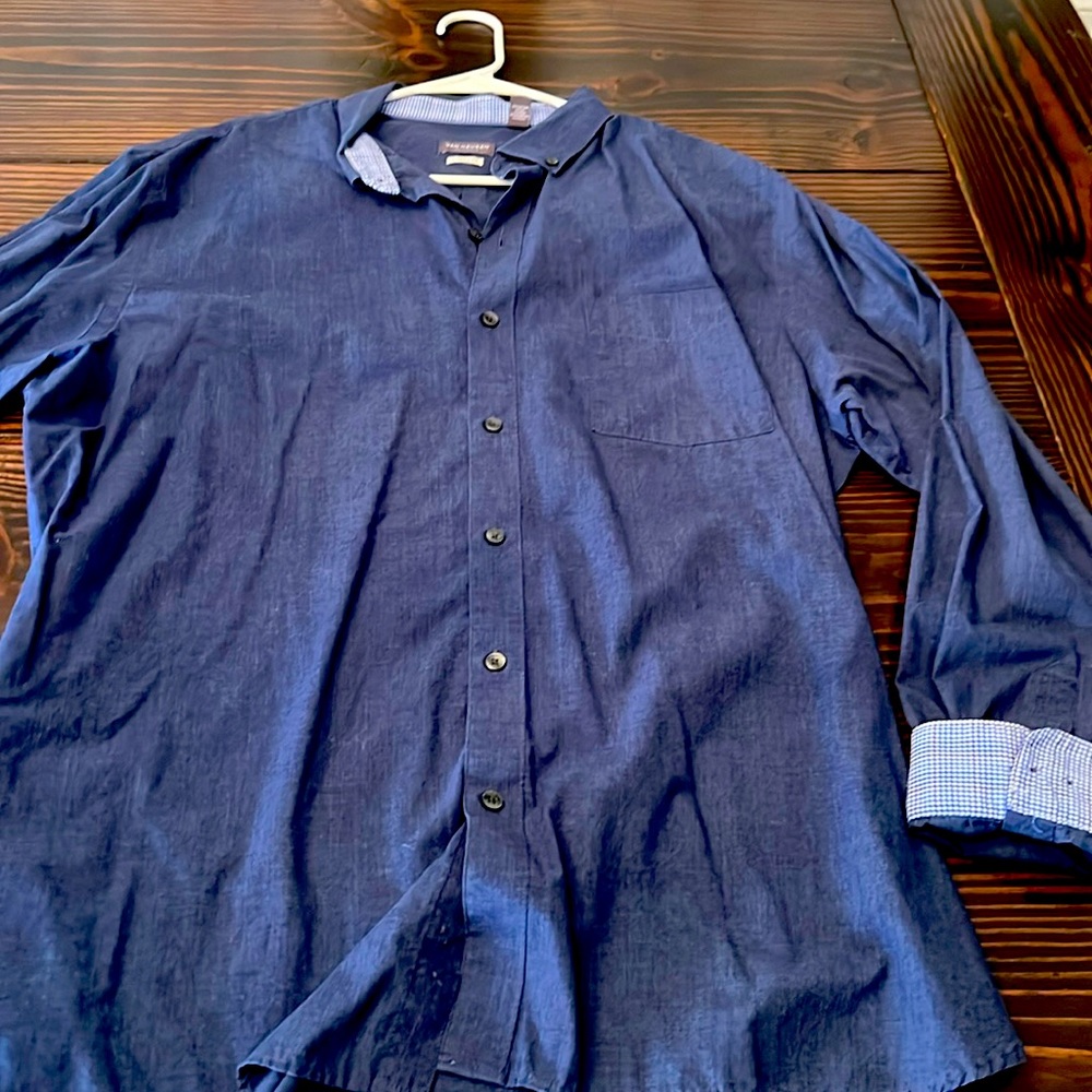Long sleeve button down dress shirt by Van Heusen in royal blue